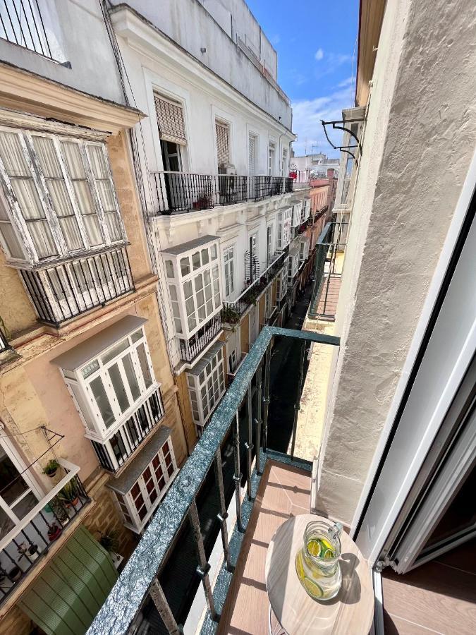 Gatu Premium Villa Flamenca , Preferente Mayores De 25 Anos Y Familias Cádiz Exteriör bild
